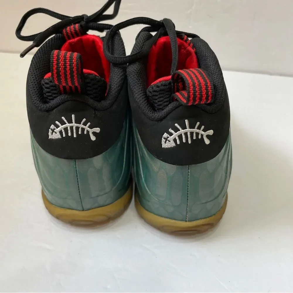 EXCELLENT CONDITION NIKE AIR‎ GONE FISHIN’ FOAMPOSITE SNEAKERS